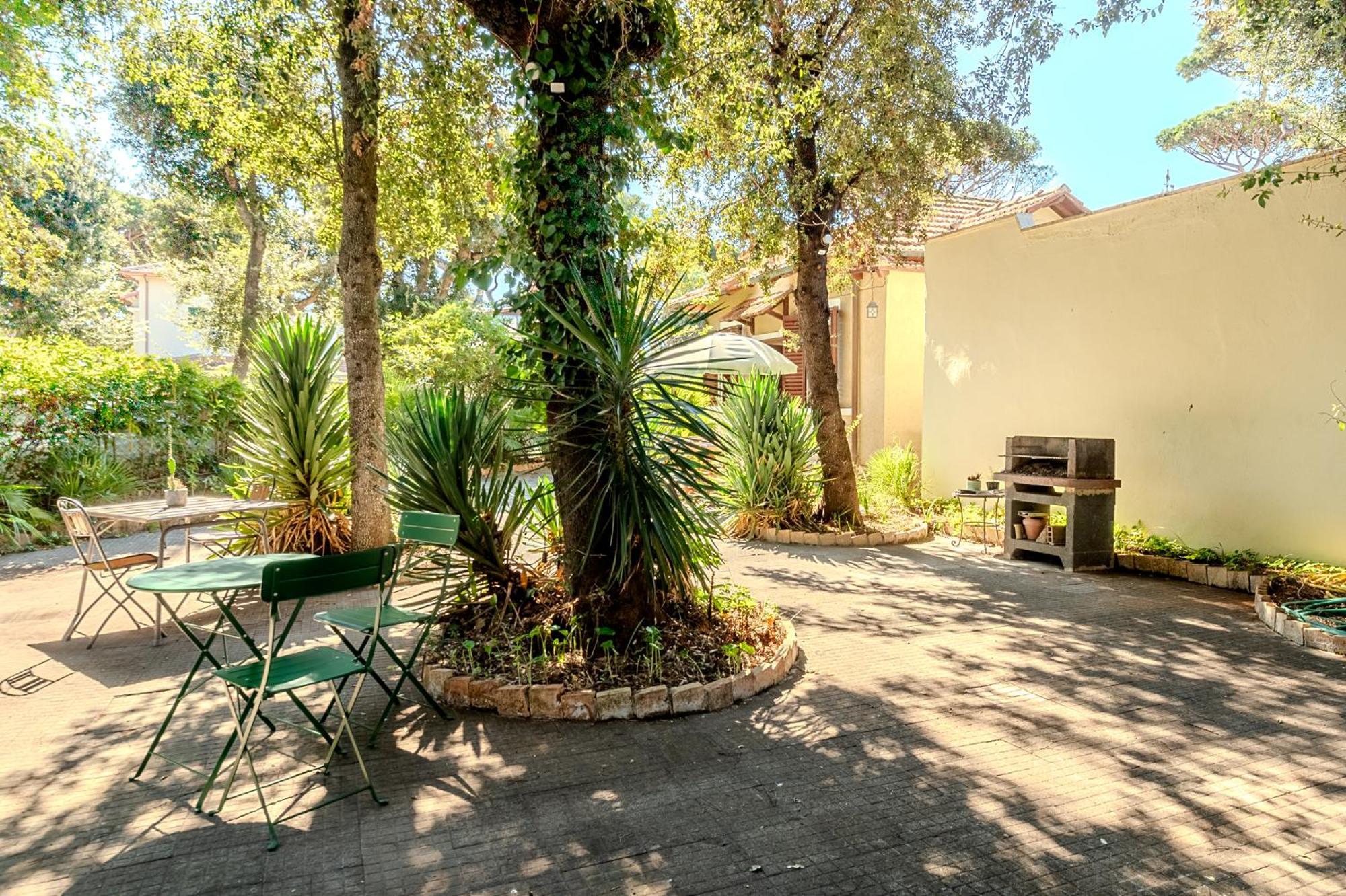 Exclusive Charming Villa - Free Parking 400 Mq Garden - Rome Airport - Roseto Villa Dream Fregenae Eksteriør billede